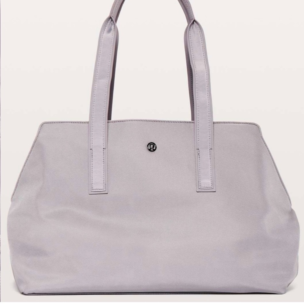Lululemon gym bag